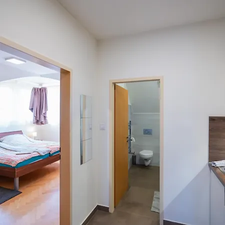 Kuenszler Apartmanhaz